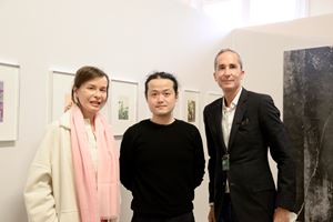 Almine Rech, Zhang Yunyao, and Hervé Michaeloff,, ASIA NOW, Paris (20–24 October 2020) © ASIA NOW.